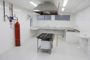 Cozinha industrial deve ter seu próprio extintor - material de combate a incêndio