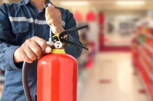 Está escuro, como achar o extintor? - material de incêndio